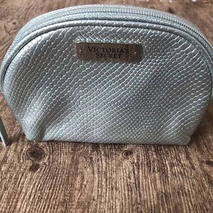 NWOT Victoria’s Secret Iridescent Cosmetic Pouch